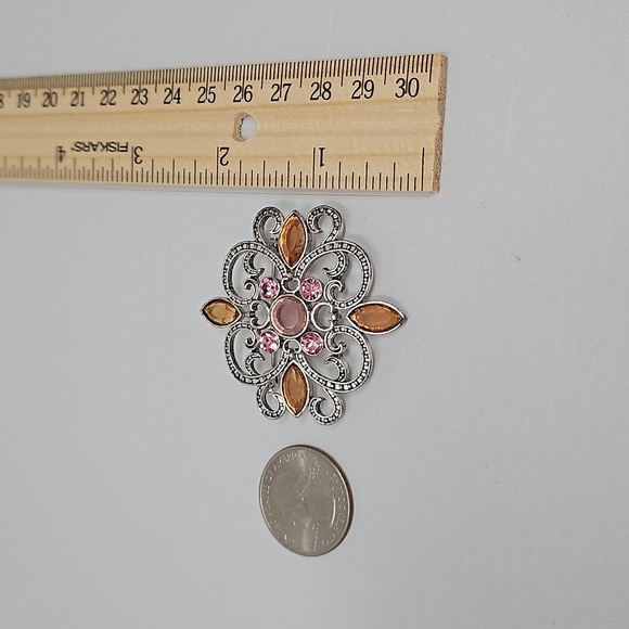 Silver Tone Rhinestone Filigree Style Brooch Pin - Picture 6 of 7